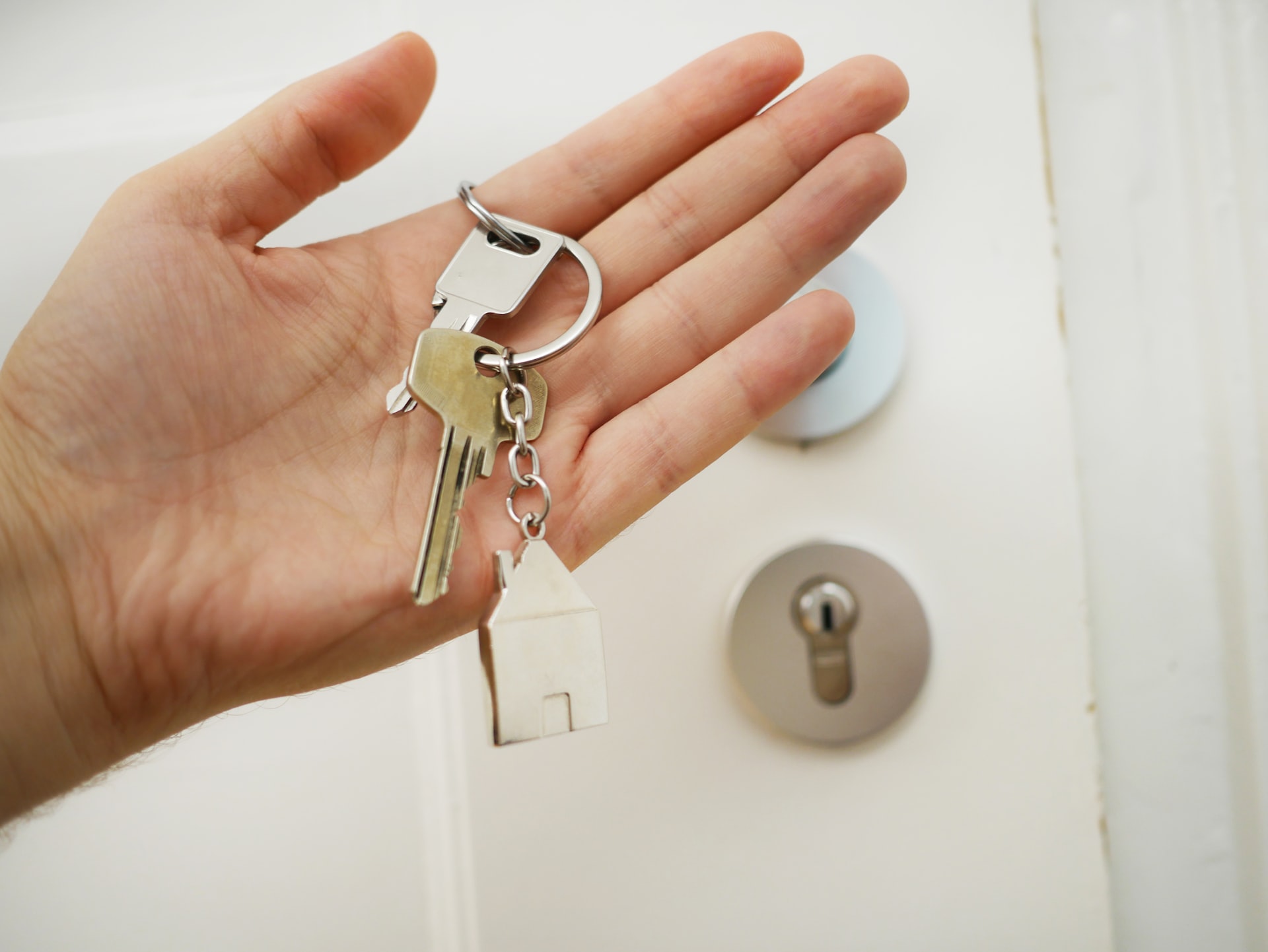 Why Do You Need to Rekey Locks in Your Rental Home?